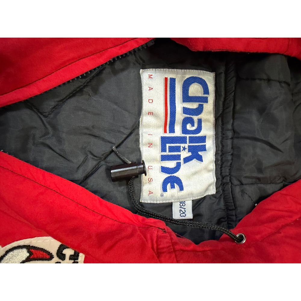 Vintage Chalk Line Chicago Bulls Hooded Jacket Kids 18/20 Red Black White NBA - Picture 2 of 5